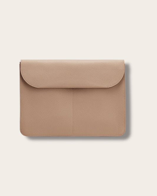 The Tech Carryall (15-16 inch) in Cappuccino — Sculpted Italian Full-Grain Leather Workspace Organizer